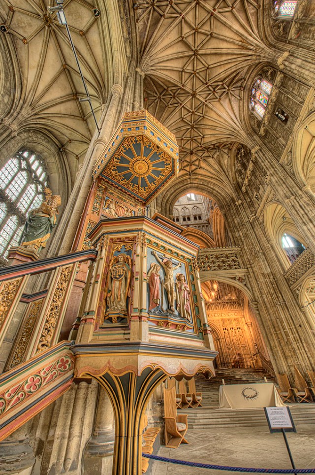 Pulpit and nave with HDR post processing